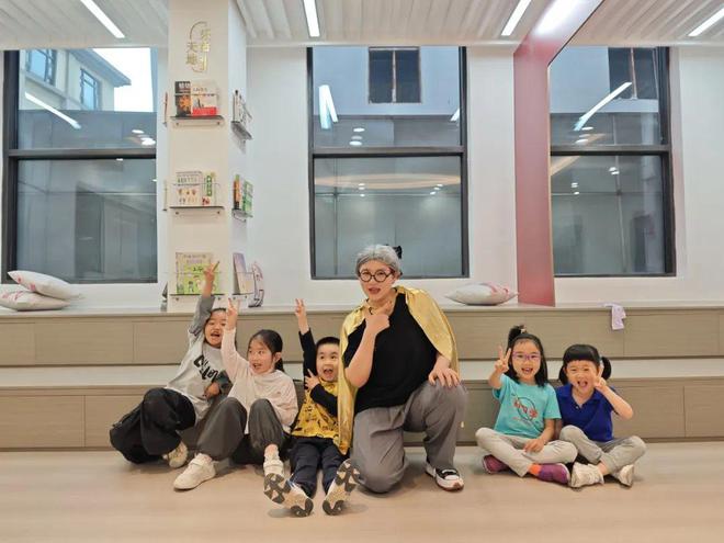 长宁首个！设在商业体内的居委会有什么不一样？(图6)