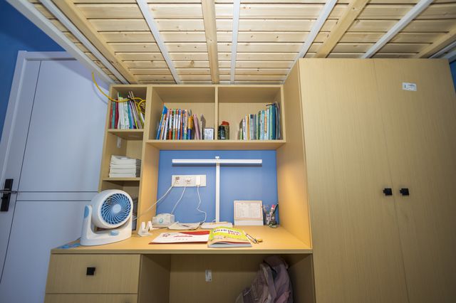 暖心升级!“梦想小屋”点亮困境青少年梦想(图2) 暖心升级!“梦想小屋”点亮困境青少年梦想(图2)