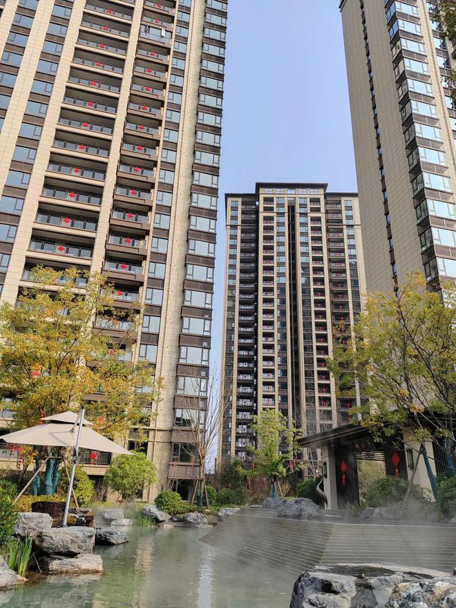 禹州恒达· 滨河府 买房不靠想象力！滨河头排实景现房爆款3房全城争藏！(图7)