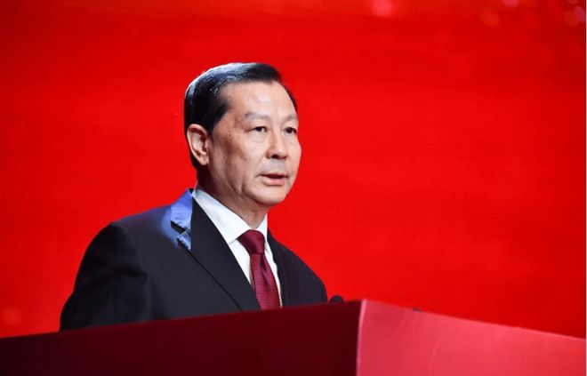四秩风华 征途如虹 中国建筑装饰协会九届四次理事会、九届六次常务理事会暨中国建筑装饰协会成立40周年大会在北京会议中心召开(图5) 四秩风华 征途如虹 中国建筑装饰协会九届四次理事会、九届六次常务理事会暨中国建筑装饰协会成立40周年大会在北京会议中心召开(图5)