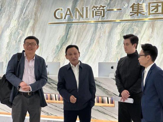 《陶瓷砖密缝铺贴施工技术规程》交流暨密缝铺贴技术专家会召开(图3) 《陶瓷砖密缝铺贴施工技术规程》交流暨密缝铺贴技术专家会召开(图3)