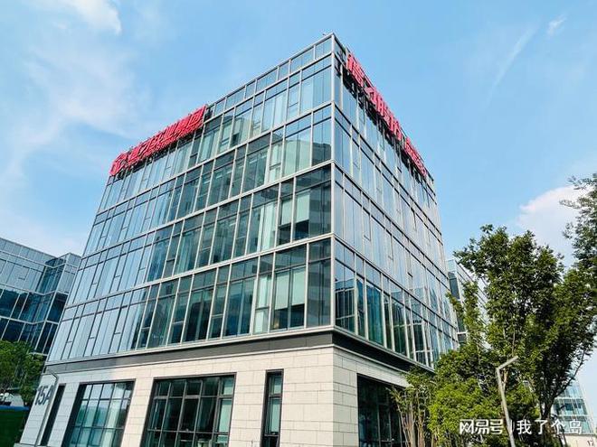 德才股份：从百亿市值到巨亏2亿装饰巨头的坠落与挣扎