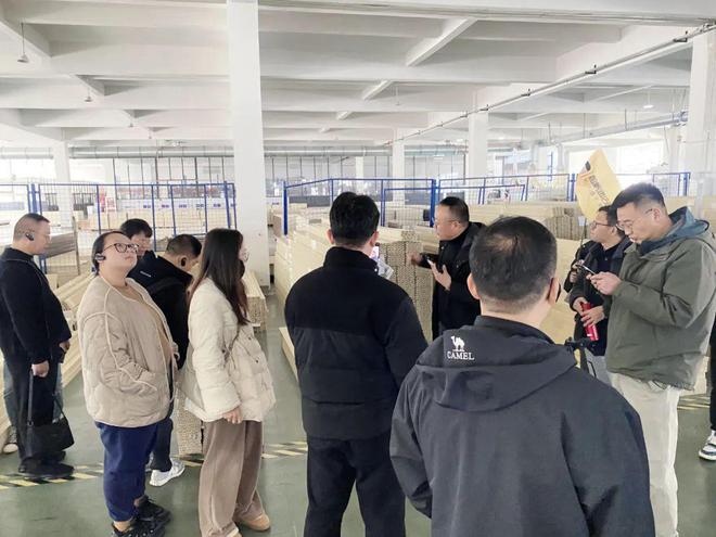 《酒店空间创新论坛·暨酒店装配式整装案例深度探厂》——众多业大佬齐聚艾格木干货满满(图6) 《酒店空间创新论坛·暨酒店装配式整装案例深度探厂》——众多业大佬齐聚艾格木干货满满(图6)